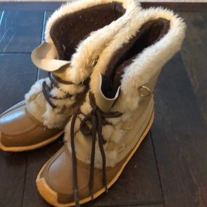 Sorel Nanook Women’s winter boots